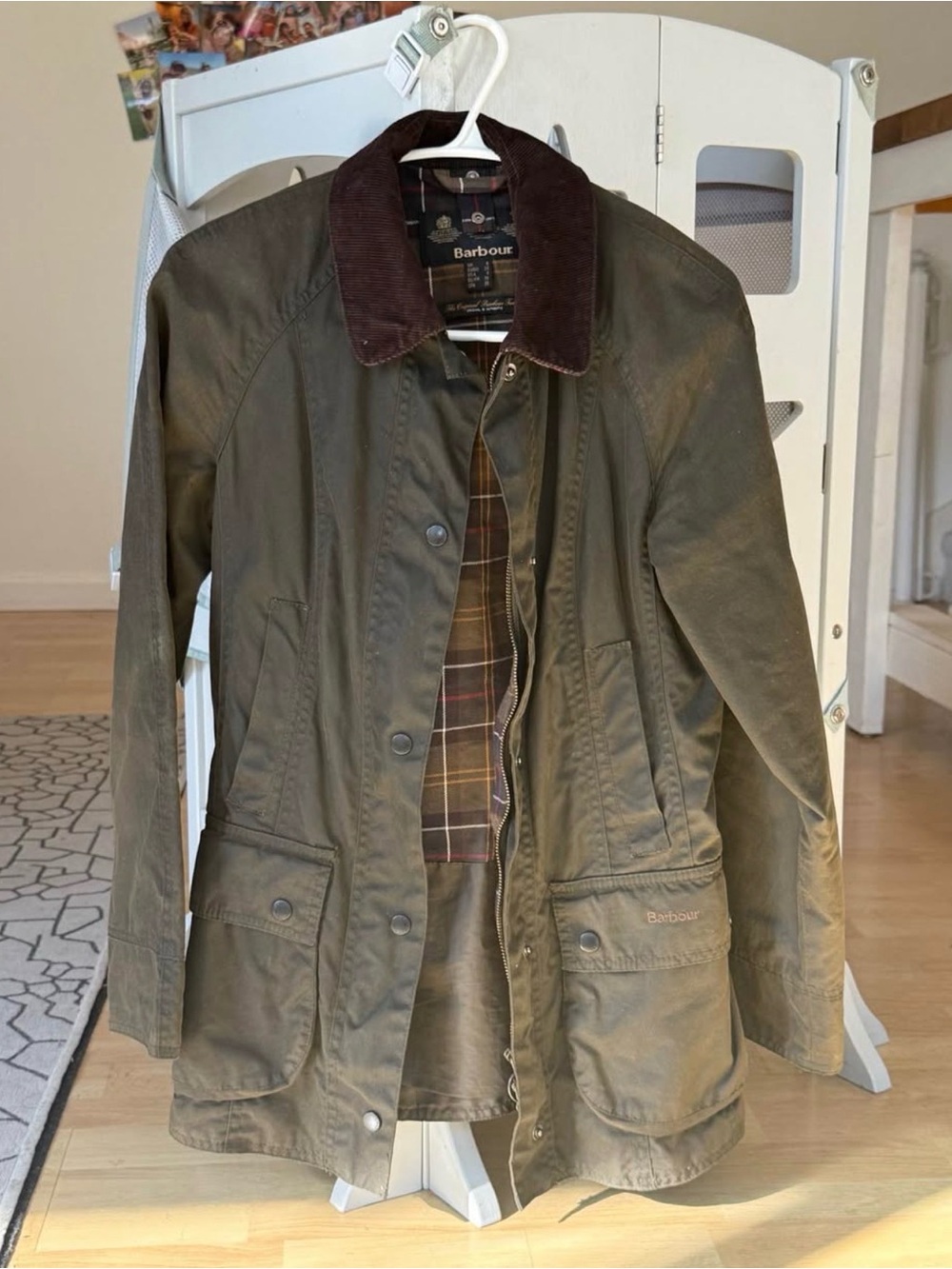 Barbour Women's Classic Beadnell® Wax Jacket Olive